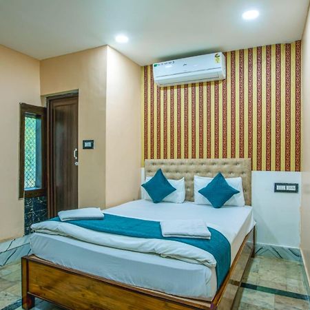 Hotel Silver Star Bhubaneswar Esterno foto